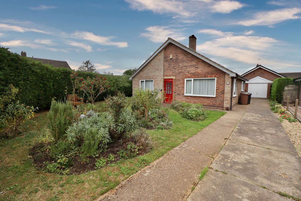 Property photo 1 of 16