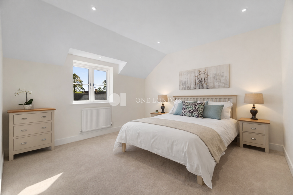 Property photo 3 of 26