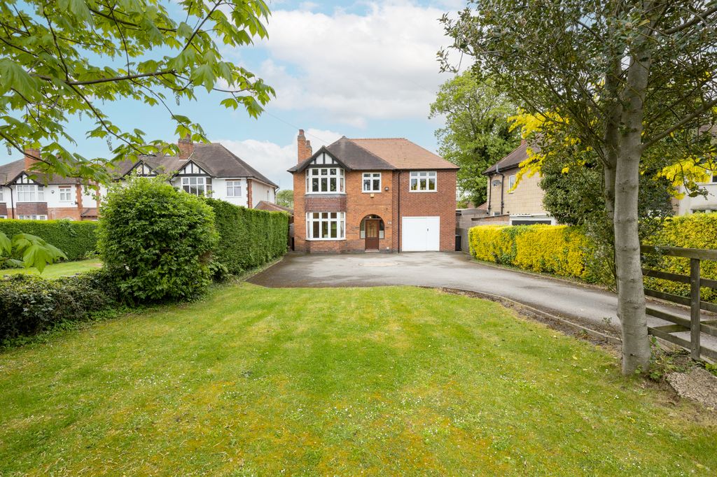 Property photo 2 of 30