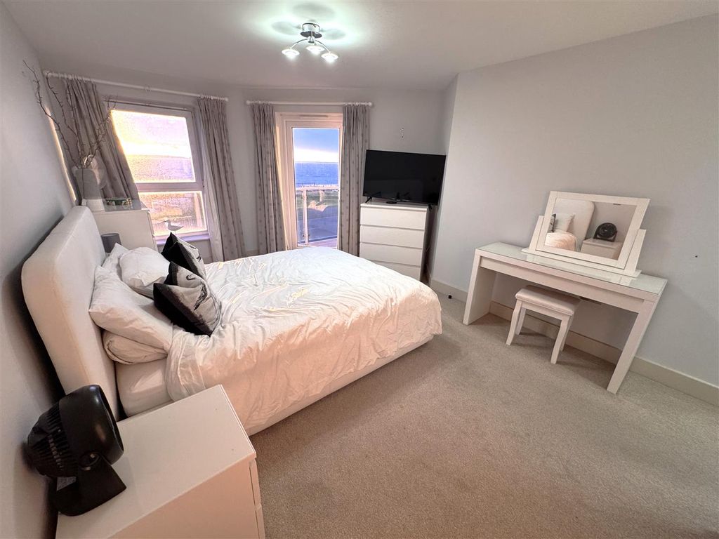 Property photo 2 of 13 Img_0664.Jpeg