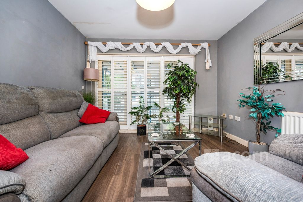 Property photo 2 of 17 Mzz_2573