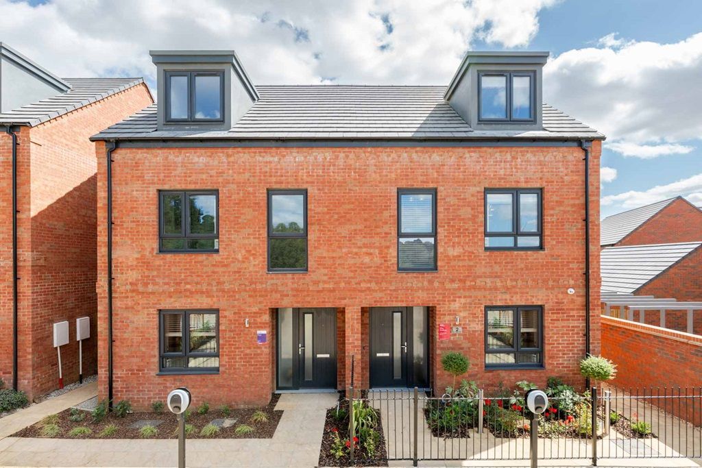 Property photo 1 of 12 The Trelton At Bronze Park