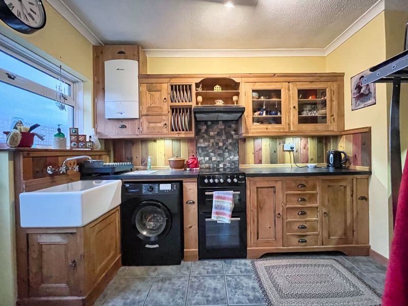 Property photo 3 of 43 Photo 34