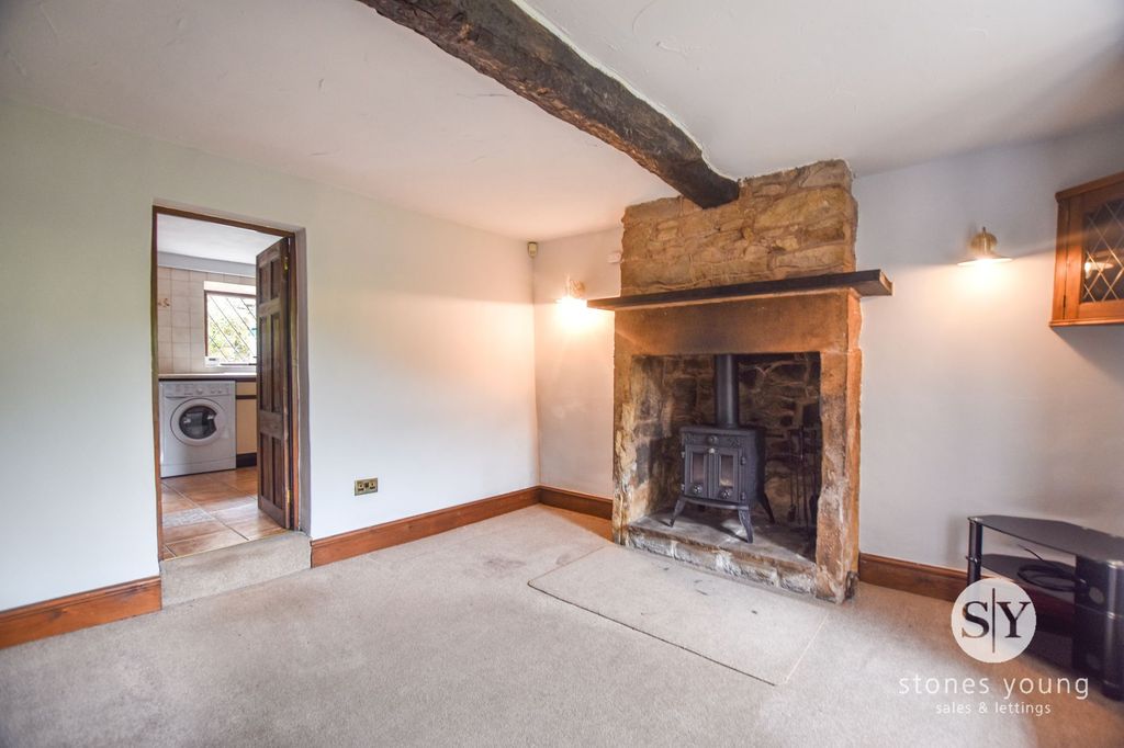 Property photo 2 of 7