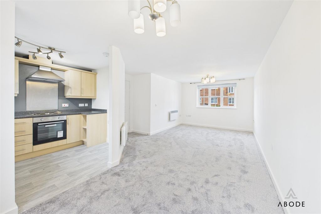 Property photo 2 of 9 Cam02544G0-Pr0325-Still008.Jpg