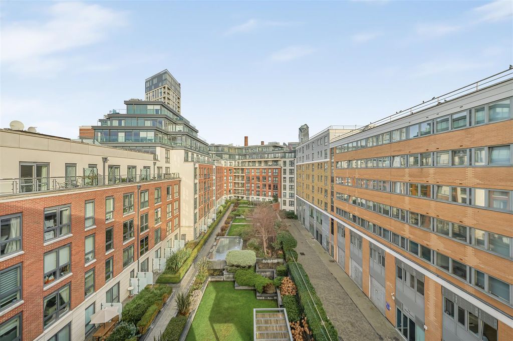 Property photo 3 of 20 View