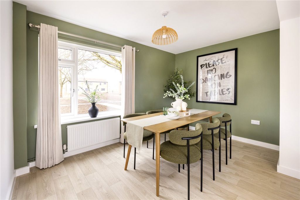 Property photo 3 of 28 Picture No. 19