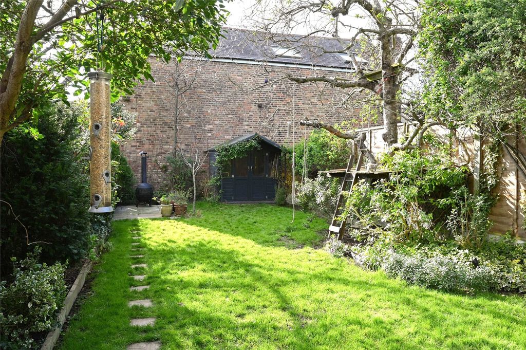 Property photo 3 of 20 Picture No. 61