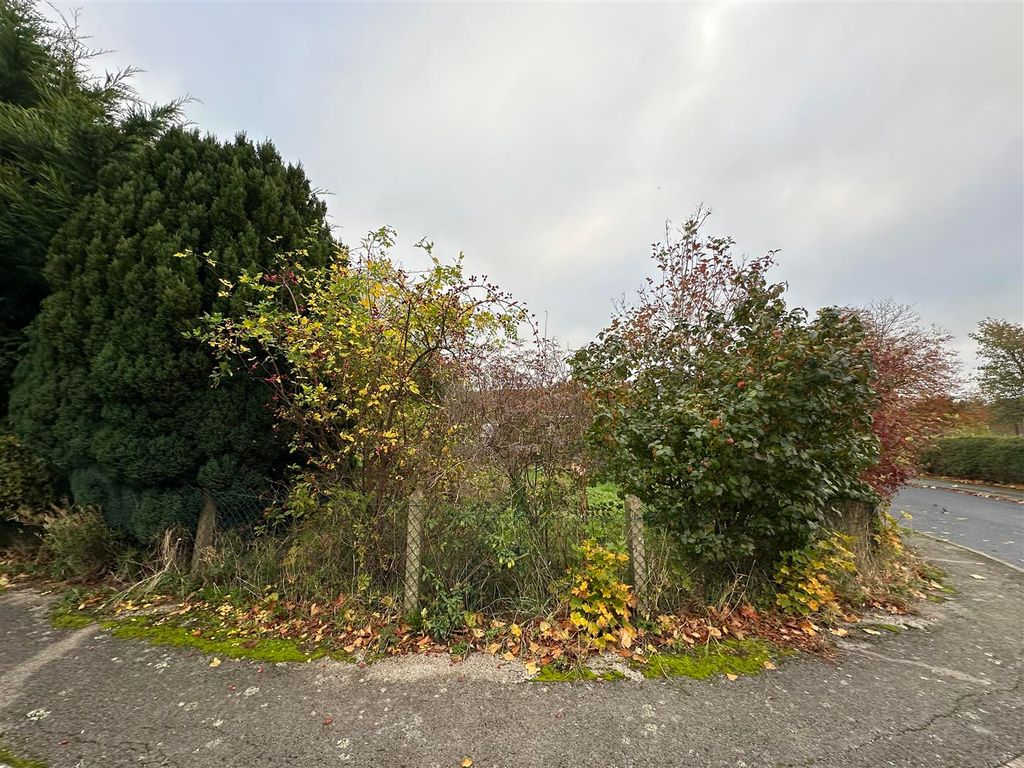 Property photo 3 of 9