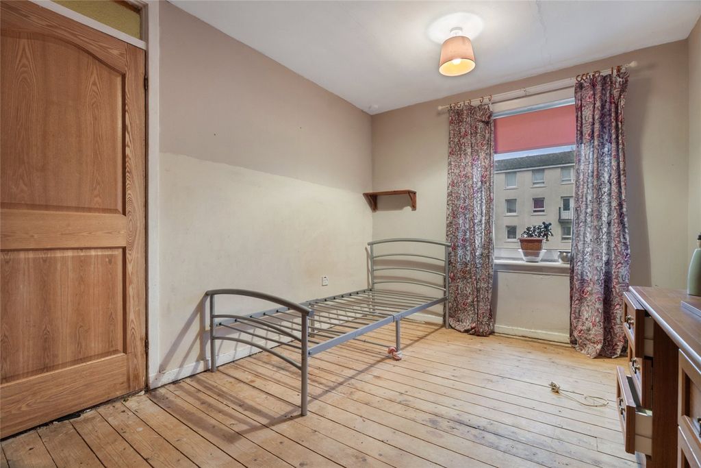 Property photo 2 of 26 Picture No. 07