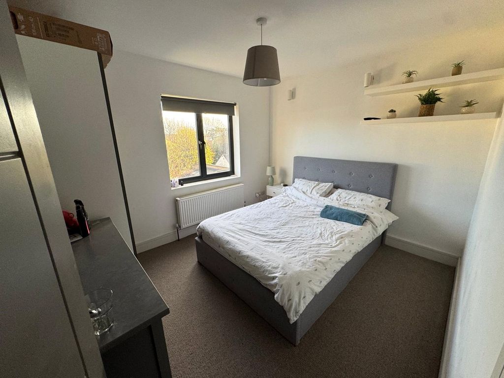 Property photo 1 of 3 Picture No. 04