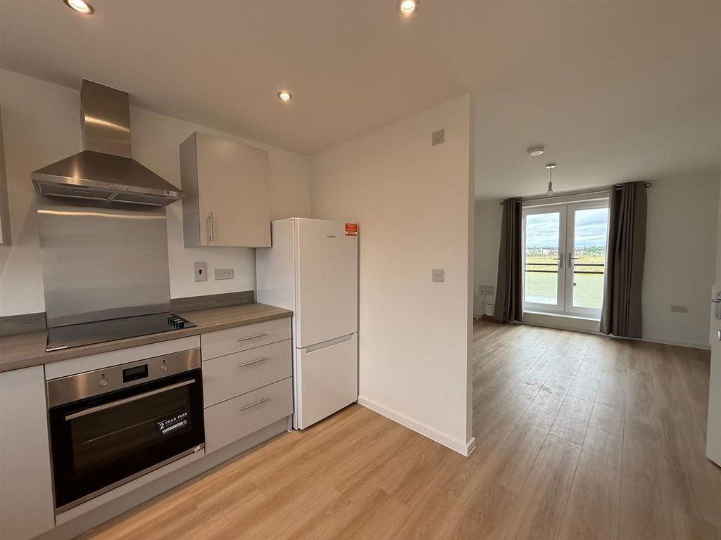 Property photo 3 of 19 04Fb5cc2-2A09-44B9-9Fa3-cd80A726B285.Jpg