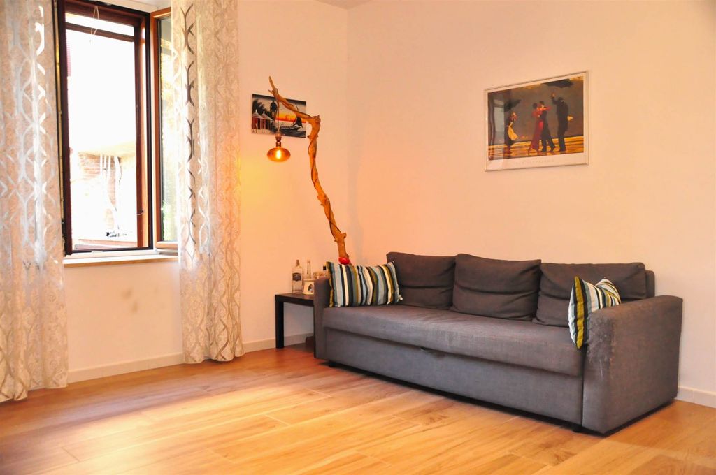 Property photo 1 of 30