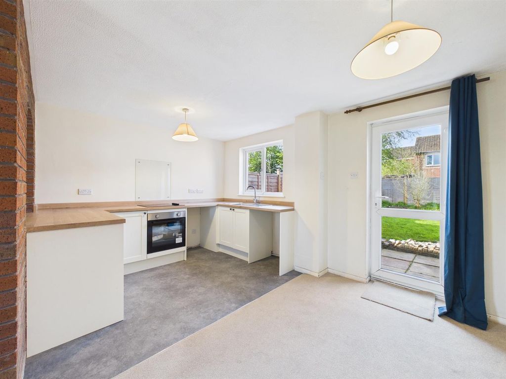 Property photo 3 of 6 Kitchn/Dining Room