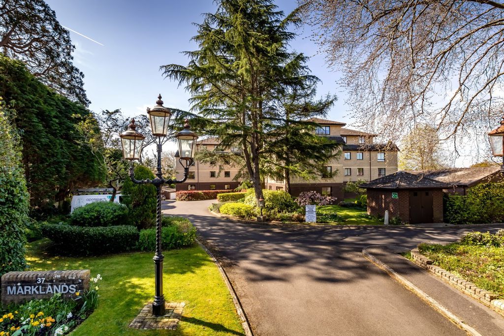 Property photo 1 of 15 External