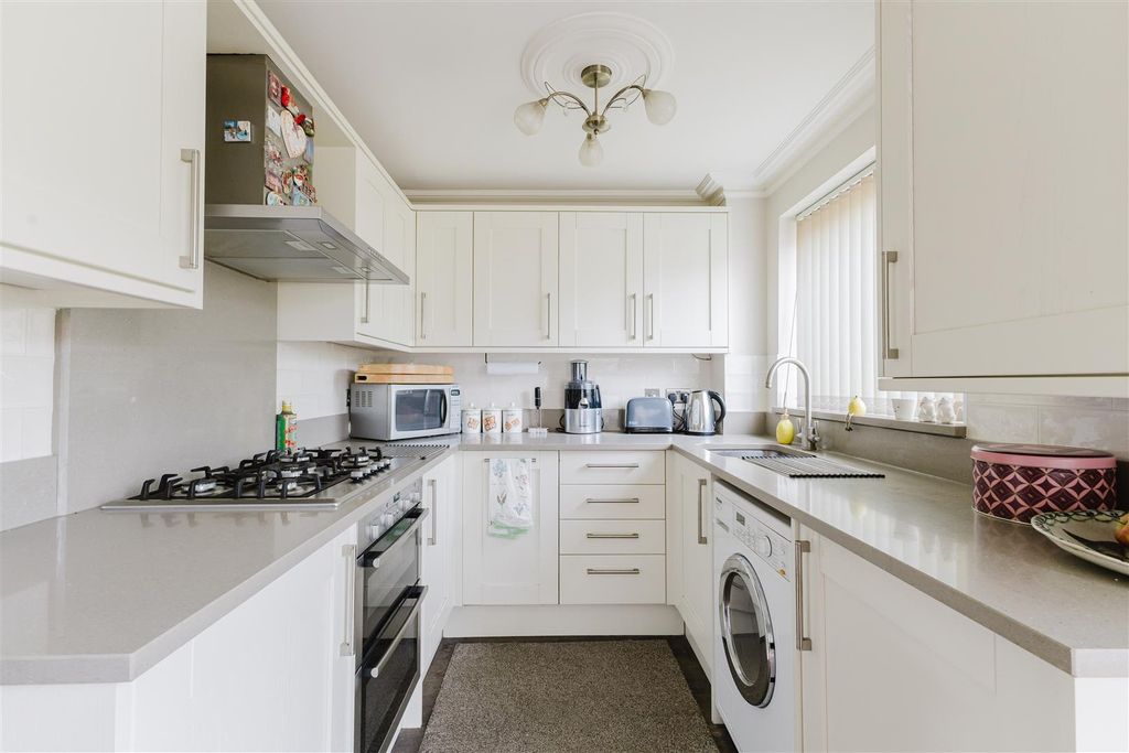 Property photo 2 of 22 Kitchen 1.Jpg