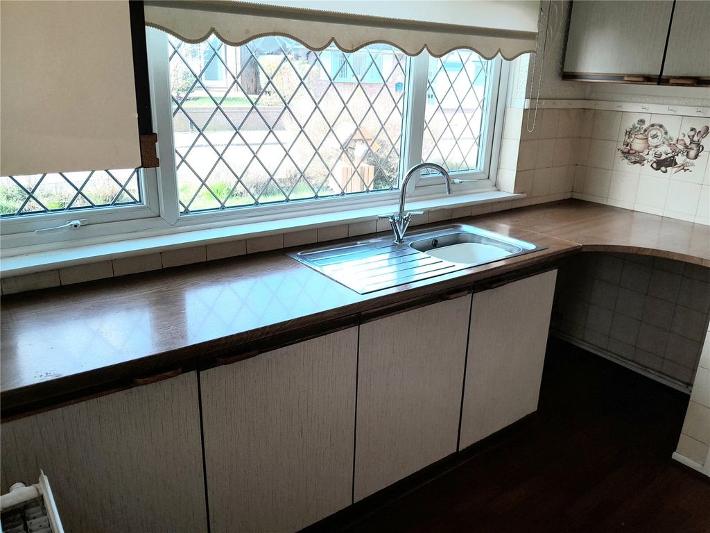 Property photo 3 of 13 Picture No. 12