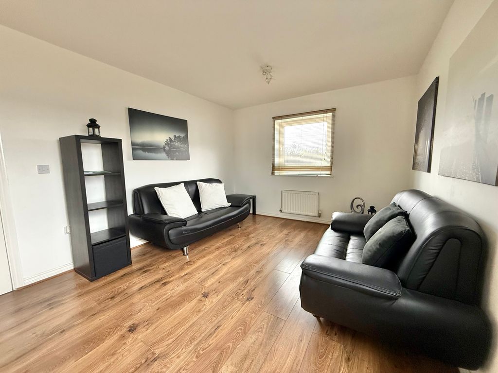 Property photo 2 of 9 Img_7597