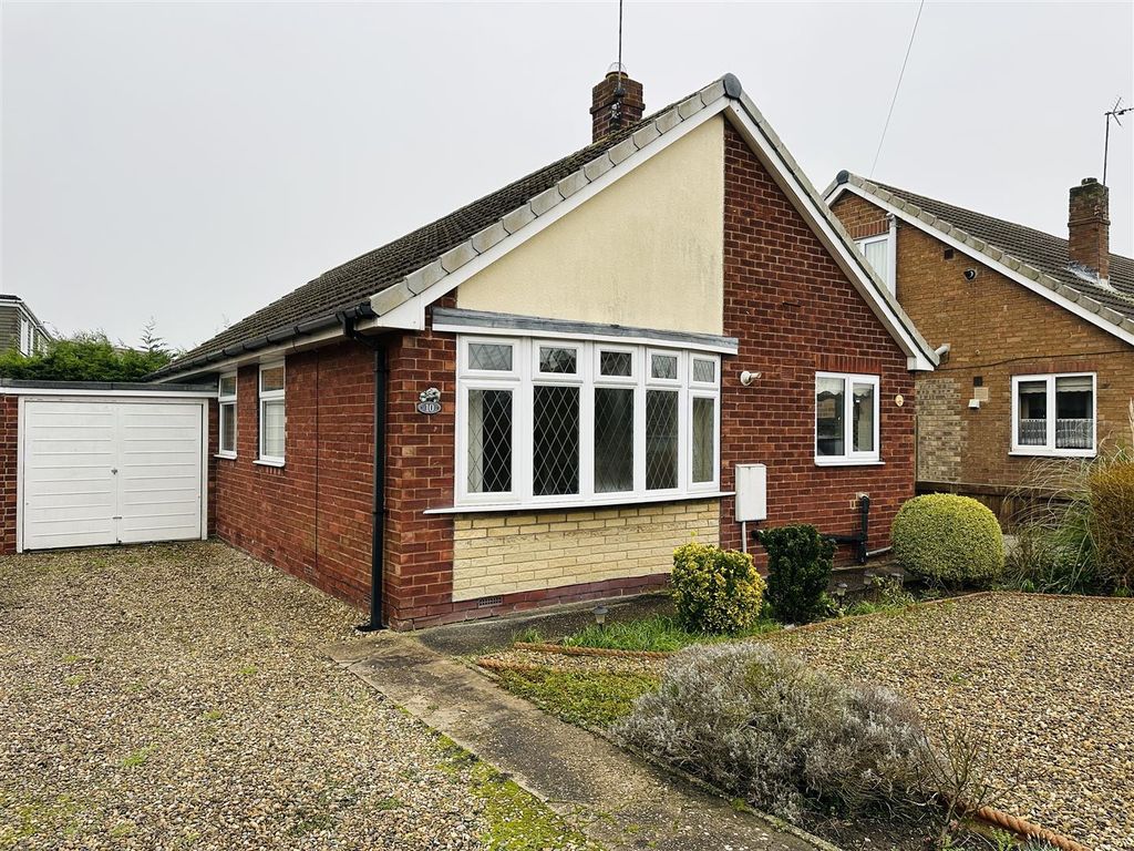 Property photo 1 of 17 Front