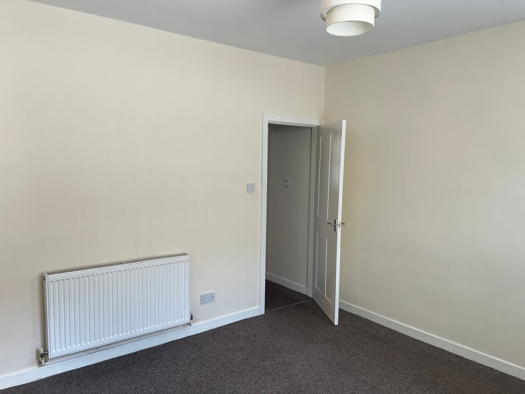 Property photo 3 of 12 Living Room