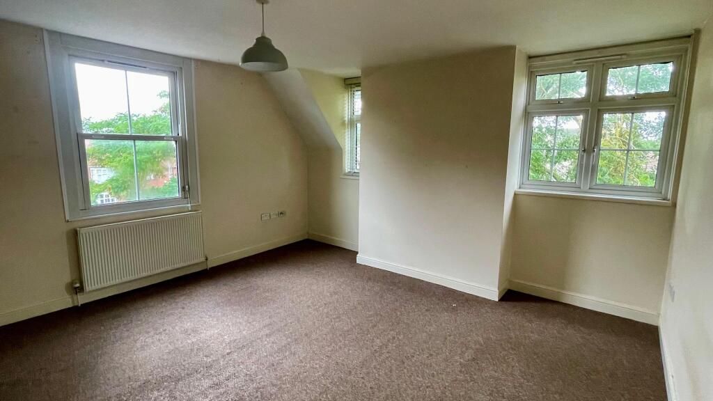 Property photo 3 of 6