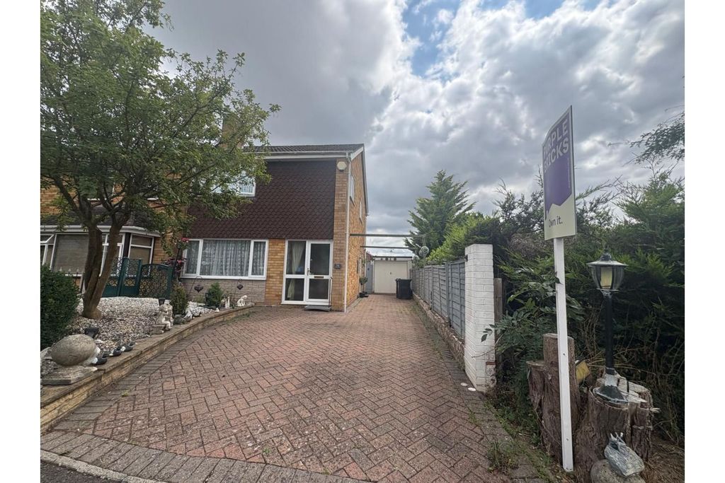Property photo 2 of 7