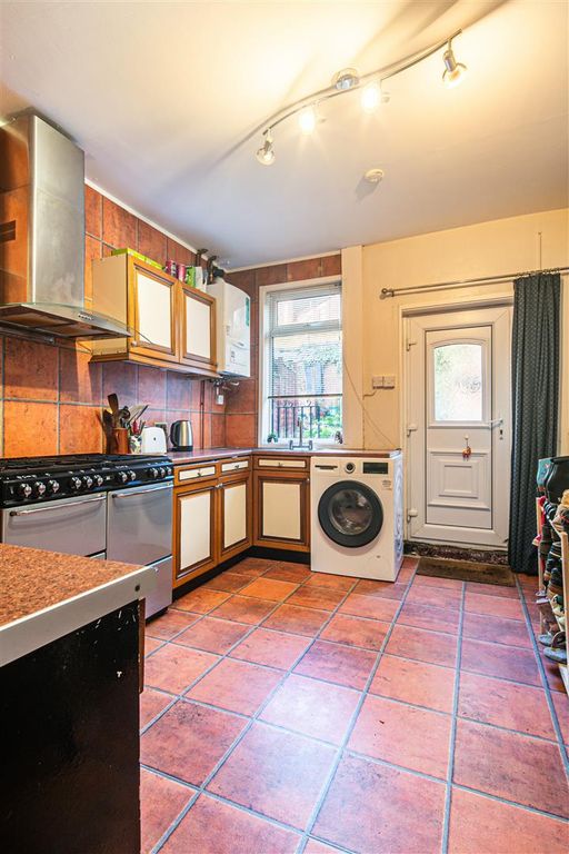 Property photo 2 of 18 P1.Jpg