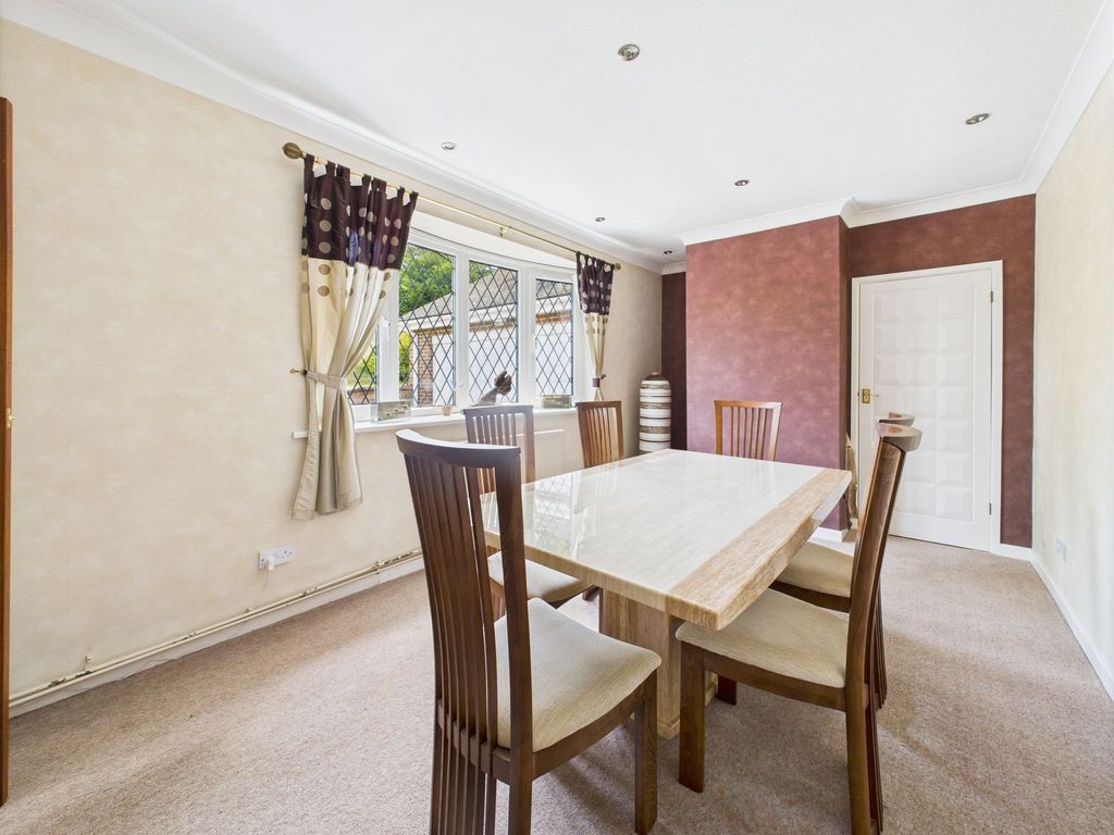 Property photo 3 of 35 Dining Room
