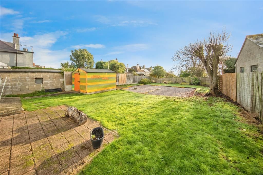 Property photo 3 of 19