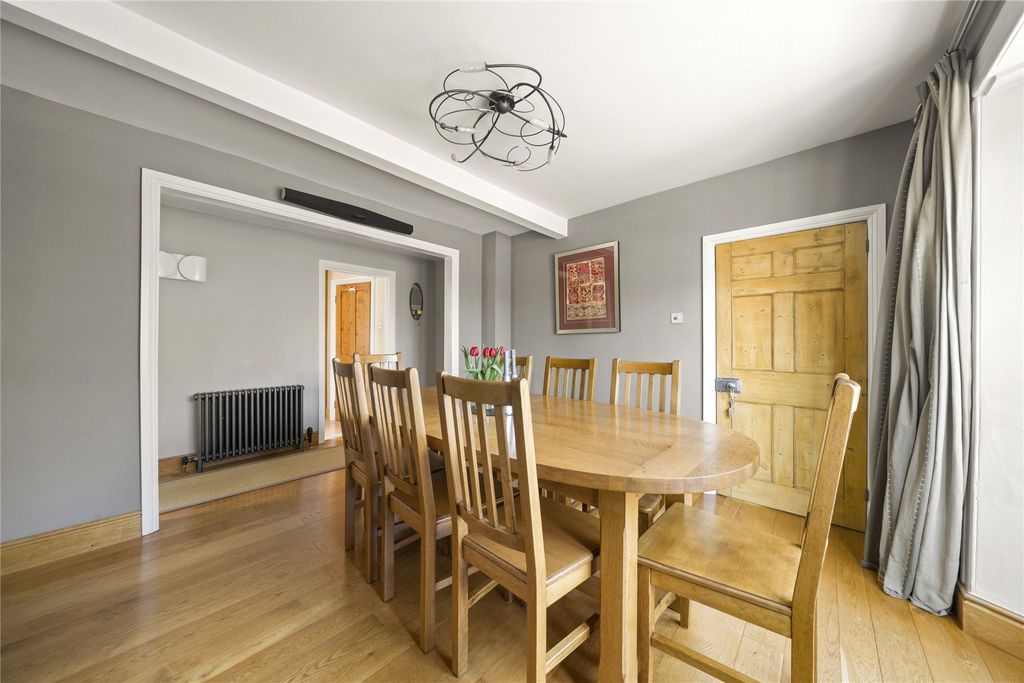 Property photo 3 of 17 Picture No. 23