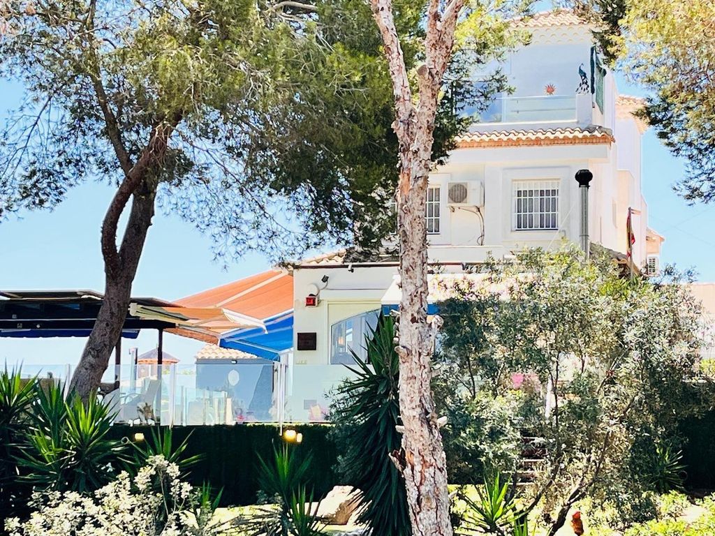 Property photo 1 of 31