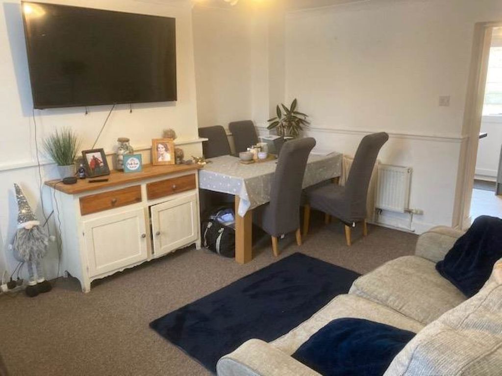 Property photo 2 of 10 Img_7510