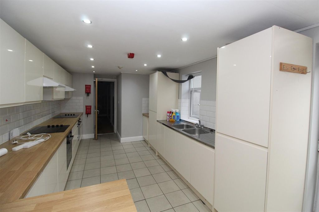 Property photo 2 of 22 Img_0388.Jpg