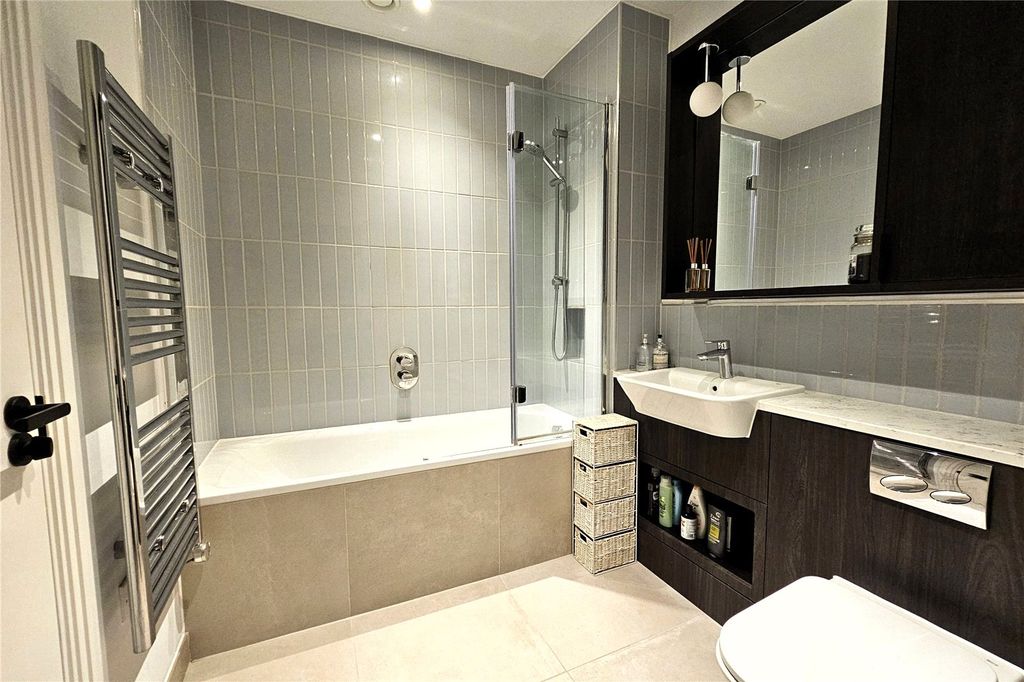 Property photo 3 of 9 Picture No. 05
