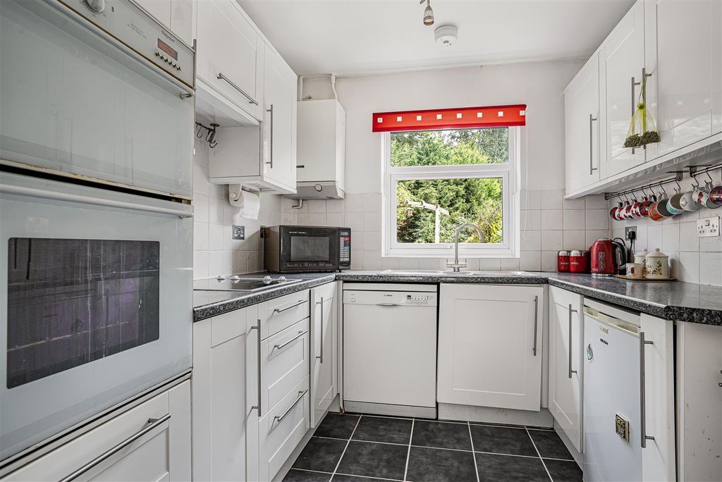 Property photo 3 of 25 23_88375.Jpg