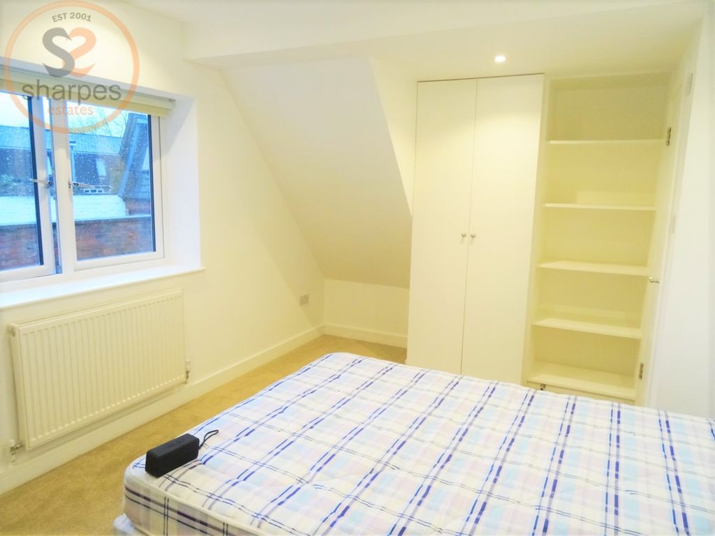 Property photo 3 of 7 3. Bedroom