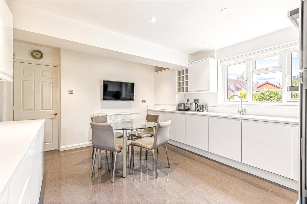 Property photo 3 of 31 Image 17.Jpg