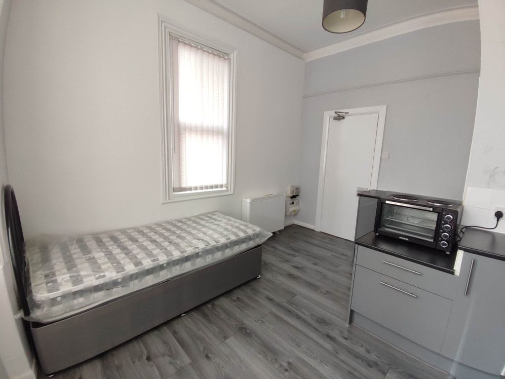 Property photo 2 of 4