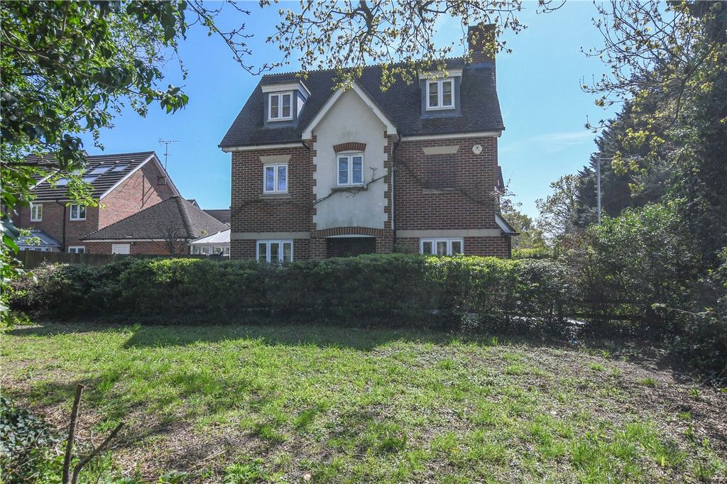 Property photo 1 of 19 Picture No. 22
