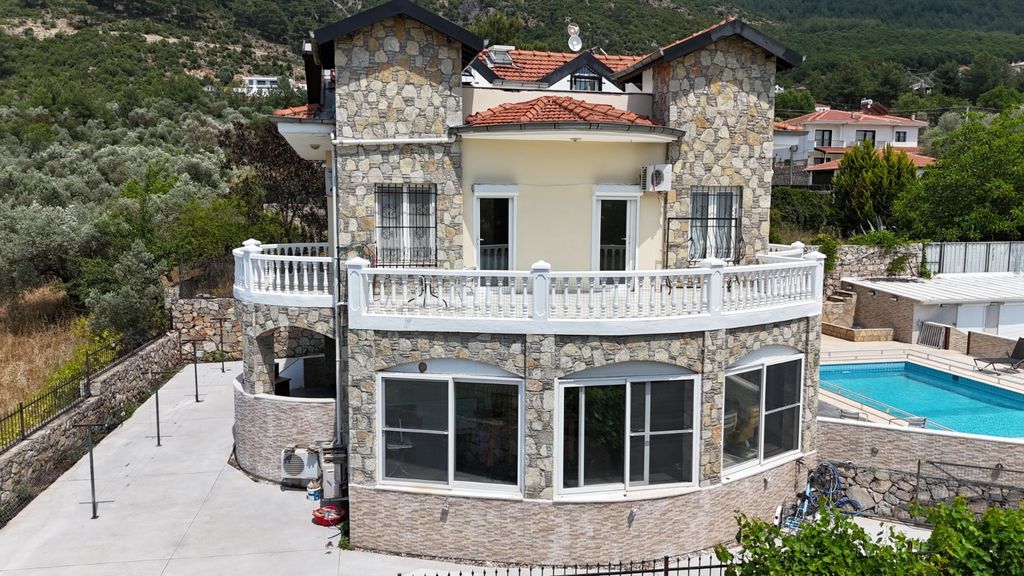 Property photo 3 of 20 A Grand Detached Villa In Fethiye For Sale - Huge Triplex Villa With Guest House And Large Plot