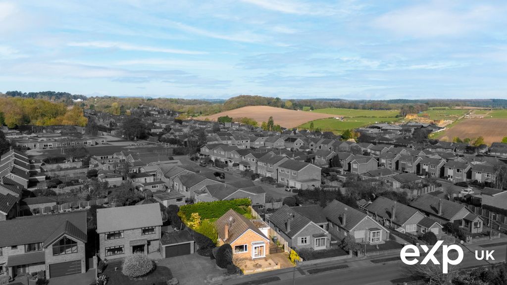 Property photo 3 of 22