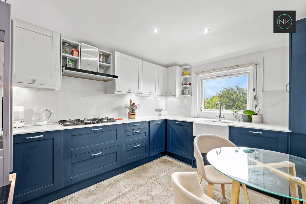 Property photo 3 of 21 1754066