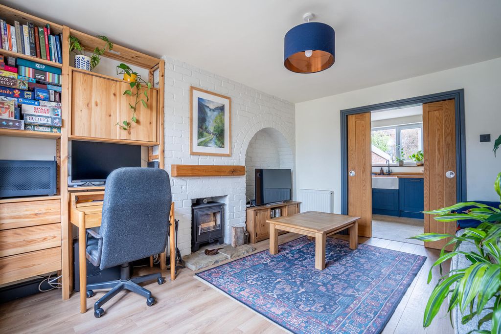 Property photo 2 of 16 Living Room