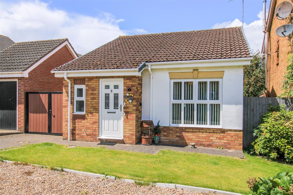 Property photo 1 of 10