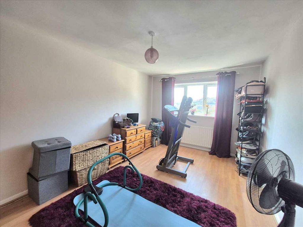 Additional image 18 of 3 bed detached house for saleDerwen Aur, Porth CF39