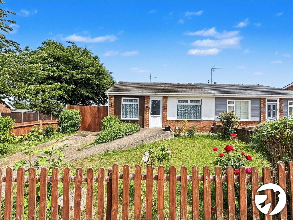 Property photo 1 of 27 Picture No. 18