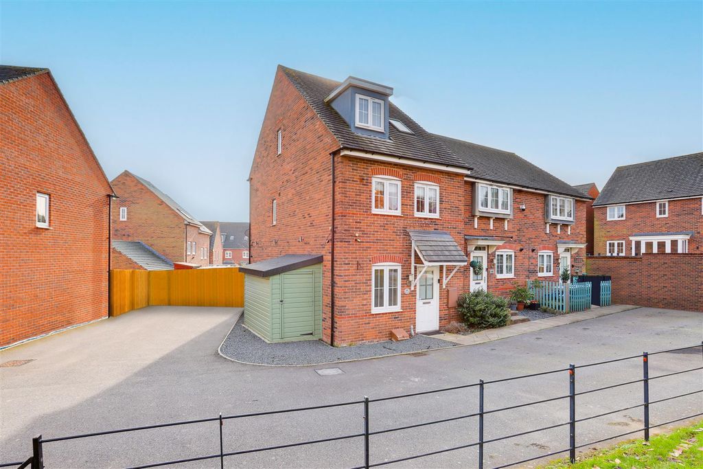 Property photo 1 of 24 3498.Jpg