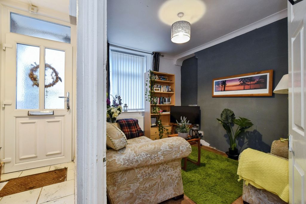 Property photo 2 of 15