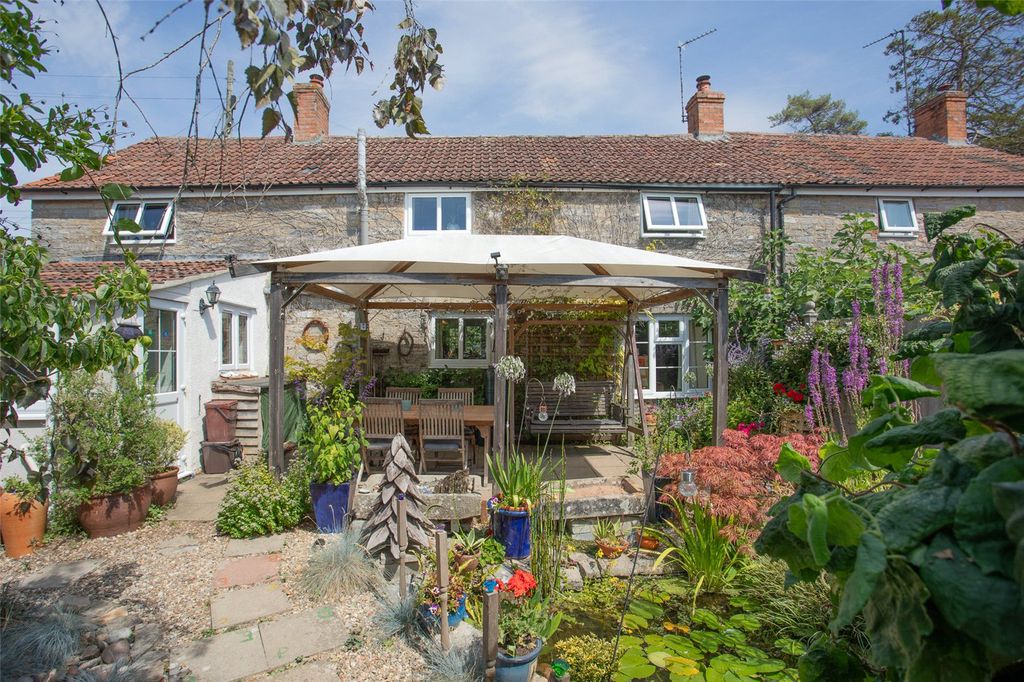 Property photo 1 of 23 Picture No. 30
