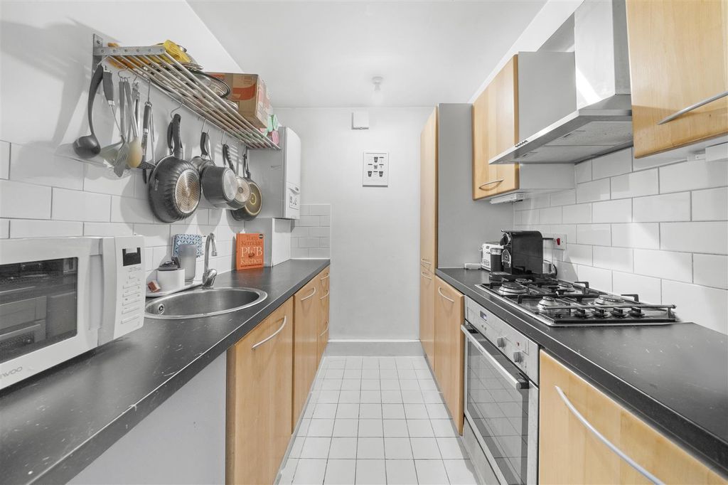 Property photo 3 of 13 Kitchen